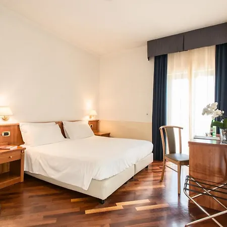 大西洋公园酒店 菲乌吉