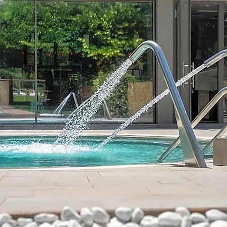 Atlantic Park מלון